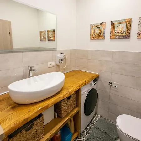 Appartement Calypso - Newly Equiped, With Separate Entrance And Parking Supetar